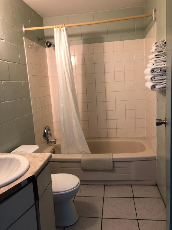 Chimo Motel Cochrane Luaran gambar