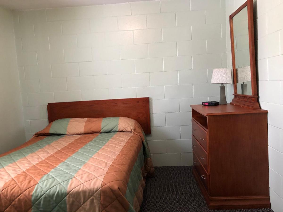 Chimo Motel Cochrane Luaran gambar